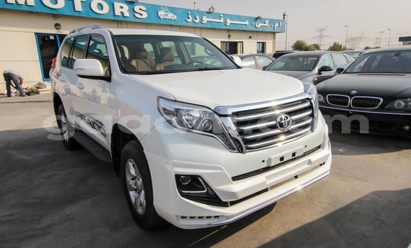 Imported Toyota Prado White Makiinaa iti Import - Dubai keessatti Somalia keessatti Imported Toyota Prado White Makiinaa iti Import - Dubai keessatti Somalia keessatti