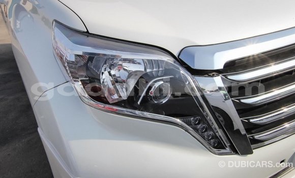 Imported Toyota Prado White Makiinaa iti Import - Dubai keessatti Somalia keessatti Imported Toyota Prado White Makiinaa iti Import - Dubai keessatti Somalia keessatti