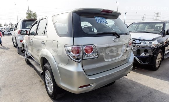 Imported Toyota Fortuner Other Makiinaa iti Import - Dubai keessatti Somalia keessatti Imported Toyota Fortuner Other Makiinaa iti Import - Dubai keessatti Somalia keessatti