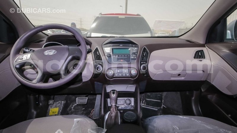 Big with watermark hyundai tucson somalia import dubai 3036