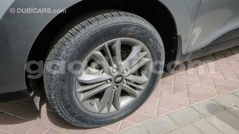 Big with watermark hyundai tucson somalia import dubai 3036