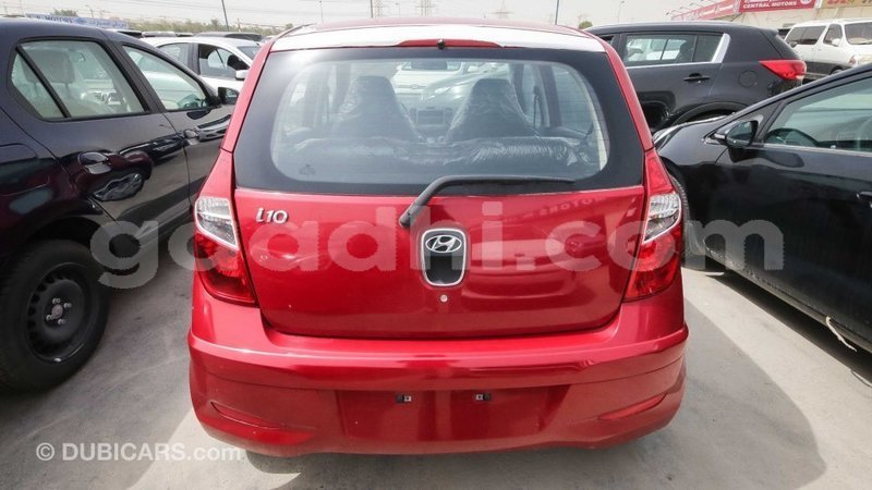 Big with watermark hyundai i10 somalia import dubai 3040