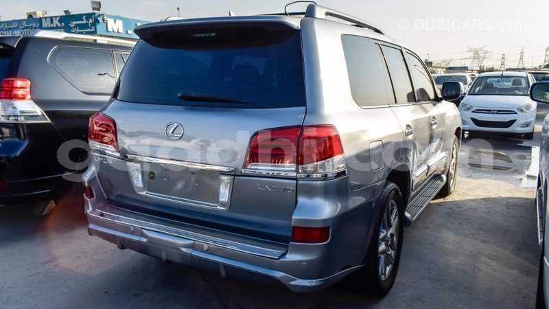 Big with watermark lexus lx somalia import dubai 3042