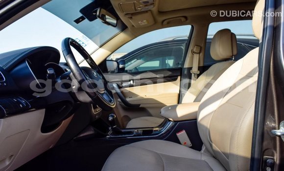 ይግዙ Imported Kia Sorento ብናማ መኪና በ Import - Dubai በ ሶማሊያ ይግዙ Imported Kia Sorento ብናማ መኪና በ Import - Dubai በ ሶማሊያ