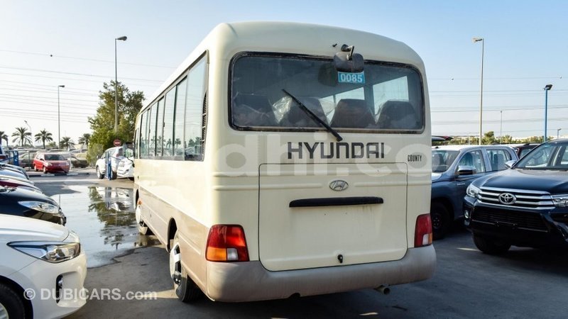 Big with watermark hyundai accent somalia import dubai 3045