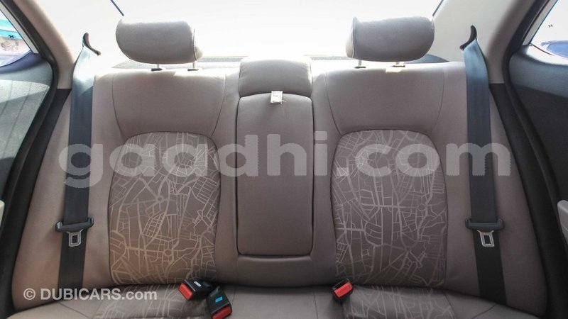 Big with watermark hyundai i10 somalia import dubai 3054