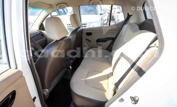 Imported Hyundai i10 White Makiinaa iti Import - Dubai keessatti Somalia keessatti Imported Hyundai i10 White Makiinaa iti Import - Dubai keessatti Somalia keessatti