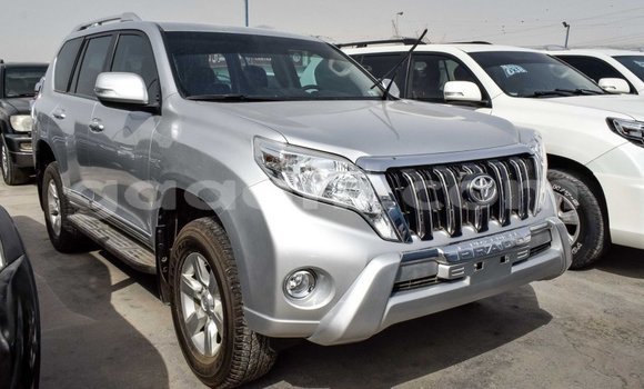 اشتري Imported Toyota Prado آخر سيارة في Import - Dubai في الصومال اشتري Imported Toyota Prado آخر سيارة في Import - Dubai في الصومال