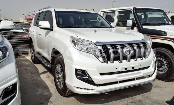 Imported Toyota Prado White Makiinaa iti Import - Dubai keessatti Somalia keessatti Imported Toyota Prado White Makiinaa iti Import - Dubai keessatti Somalia keessatti