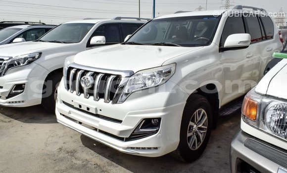 Imported Toyota Prado White Makiinaa iti Import - Dubai keessatti Somalia keessatti Imported Toyota Prado White Makiinaa iti Import - Dubai keessatti Somalia keessatti