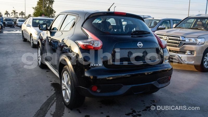 Big with watermark nissan juke somalia import dubai 3066