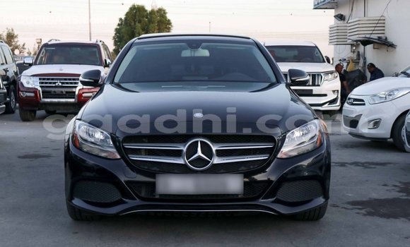 اشتري Imported Mercedes-Benz 190 أسود سيارة في Import - Dubai في الصومال اشتري Imported Mercedes-Benz 190 أسود سيارة في Import - Dubai في الصومال