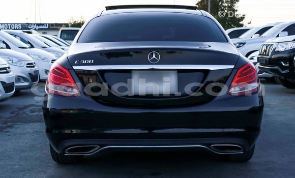اشتري Imported Mercedes-Benz 190 أسود سيارة في Import - Dubai في الصومال اشتري Imported Mercedes-Benz 190 أسود سيارة في Import - Dubai في الصومال