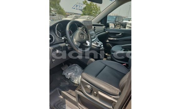 اشتري Imported Mercedes-Benz 250 أسود سيارة في Import - Dubai في الصومال اشتري Imported Mercedes-Benz 250 أسود سيارة في Import - Dubai في الصومال