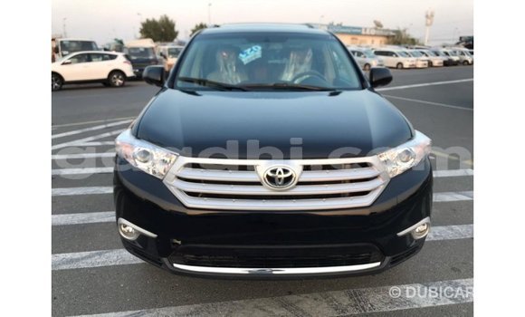 اشتري Imported Toyota Highlander أسود سيارة في Import - Dubai في الصومال اشتري Imported Toyota Highlander أسود سيارة في Import - Dubai في الصومال