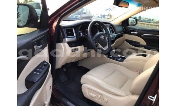 اشتري Imported Toyota Highlander آخر سيارة في Import - Dubai في الصومال اشتري Imported Toyota Highlander آخر سيارة في Import - Dubai في الصومال