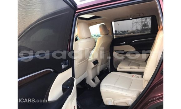 اشتري Imported Toyota Highlander آخر سيارة في Import - Dubai في الصومال اشتري Imported Toyota Highlander آخر سيارة في Import - Dubai في الصومال