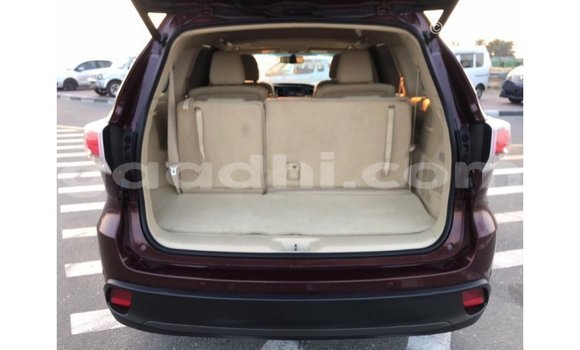 اشتري Imported Toyota Highlander آخر سيارة في Import - Dubai في الصومال اشتري Imported Toyota Highlander آخر سيارة في Import - Dubai في الصومال