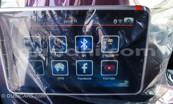 اشتري Imported Toyota Land Cruiser أبيض سيارة في Import - Dubai في الصومال اشتري Imported Toyota Land Cruiser أبيض سيارة في Import - Dubai في الصومال