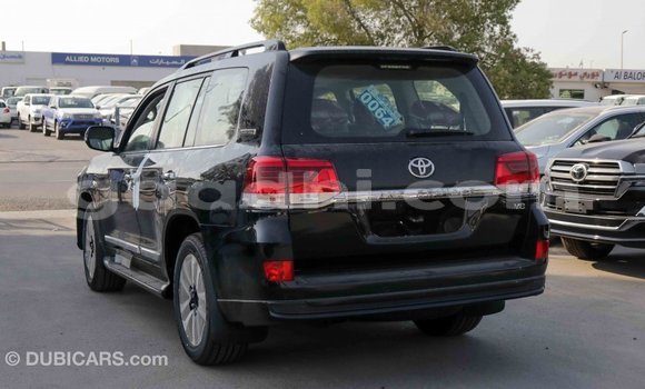 اشتري Imported Toyota Land Cruiser أسود سيارة في Import - Dubai في الصومال اشتري Imported Toyota Land Cruiser أسود سيارة في Import - Dubai في الصومال