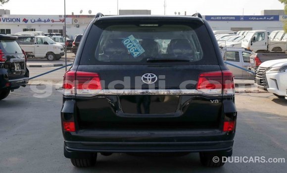 اشتري Imported Toyota Land Cruiser أسود سيارة في Import - Dubai في الصومال اشتري Imported Toyota Land Cruiser أسود سيارة في Import - Dubai في الصومال