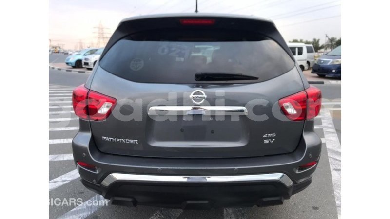 Big with watermark nissan pathfinder somalia import dubai 3092