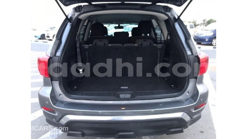 Big with watermark nissan pathfinder somalia import dubai 3092