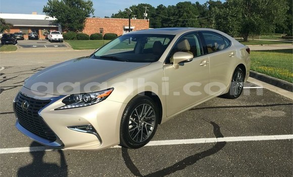Buy Used Lexus ES 300 Other Car in Mogadishu in Somalia Buy Used Lexus ES 300 Other Car in Mogadishu in Somalia