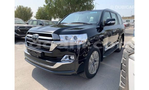 Imported Toyota Land Cruiser Black Makiinaa iti Import - Dubai keessatti Somalia keessatti Imported Toyota Land Cruiser Black Makiinaa iti Import - Dubai keessatti Somalia keessatti