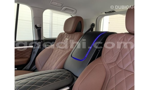 Imported Toyota Land Cruiser Black Makiinaa iti Import - Dubai keessatti Somalia keessatti Imported Toyota Land Cruiser Black Makiinaa iti Import - Dubai keessatti Somalia keessatti