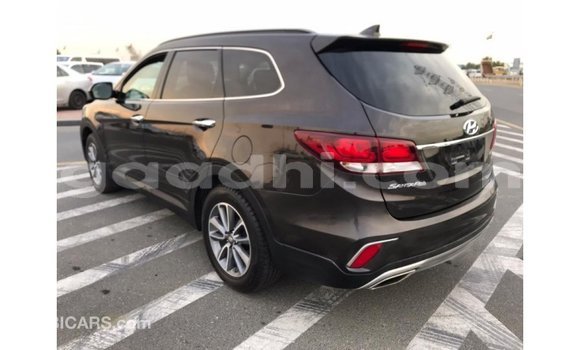 اشتري Imported Hyundai Santa Fe أسود سيارة في Import - Dubai في الصومال اشتري Imported Hyundai Santa Fe أسود سيارة في Import - Dubai في الصومال