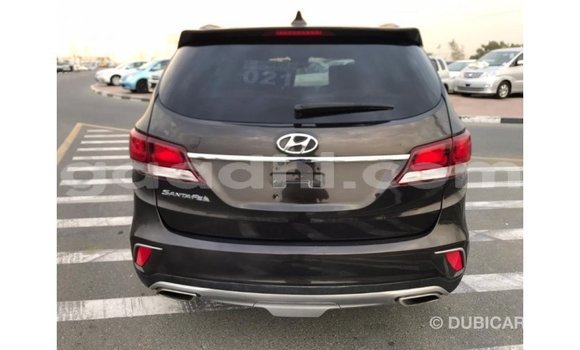 اشتري Imported Hyundai Santa Fe أسود سيارة في Import - Dubai في الصومال اشتري Imported Hyundai Santa Fe أسود سيارة في Import - Dubai في الصومال