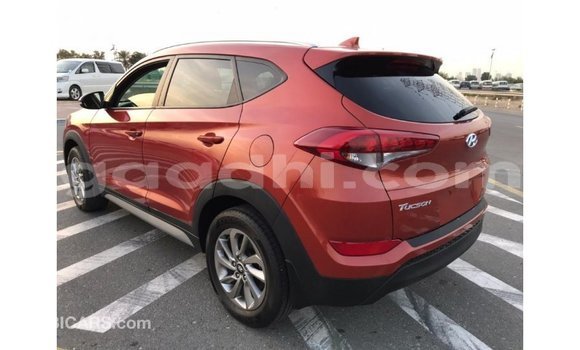 اشتري Imported Hyundai Tucson أحمر سيارة في Import - Dubai في الصومال اشتري Imported Hyundai Tucson أحمر سيارة في Import - Dubai في الصومال