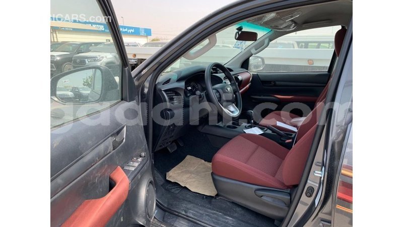 Big with watermark toyota hilux somalia import dubai 3113