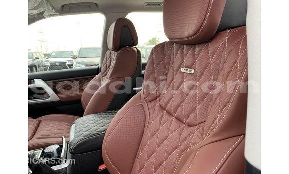 اشتري Imported Toyota Land Cruiser أسود سيارة في Import - Dubai في الصومال اشتري Imported Toyota Land Cruiser أسود سيارة في Import - Dubai في الصومال