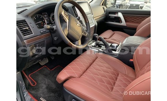 اشتري Imported Toyota Land Cruiser أسود سيارة في Import - Dubai في الصومال اشتري Imported Toyota Land Cruiser أسود سيارة في Import - Dubai في الصومال