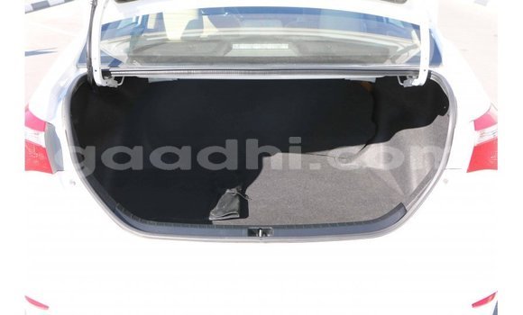 Buy Import Toyota Corolla White Car in Import - Dubai in Somalia Buy Import Toyota Corolla White Car in Import - Dubai in Somalia