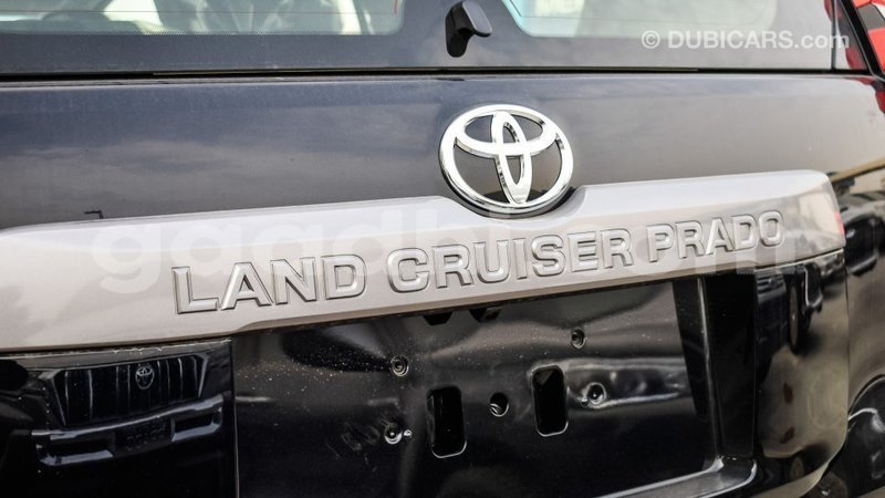 Big with watermark toyota land cruiser somalia import dubai 3121