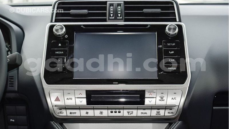 Big with watermark toyota land cruiser somalia import dubai 3121