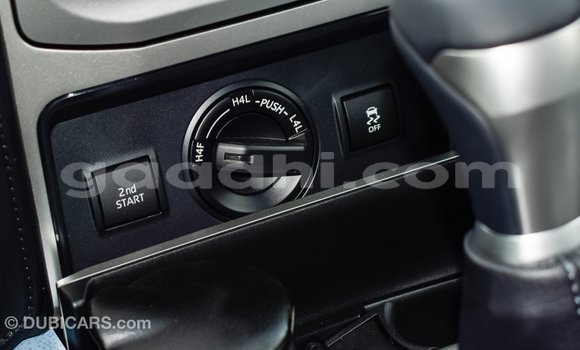 اشتري Imported Toyota Land Cruiser أسود سيارة في Import - Dubai في الصومال اشتري Imported Toyota Land Cruiser أسود سيارة في Import - Dubai في الصومال