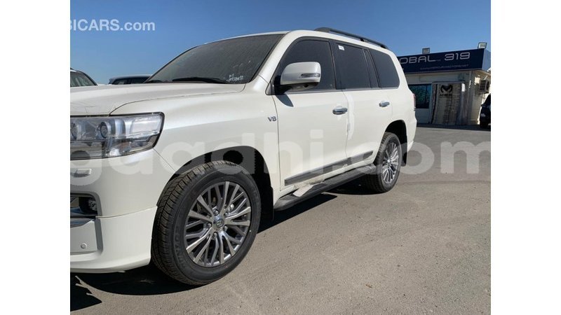 Big with watermark toyota land cruiser somalia import dubai 3126