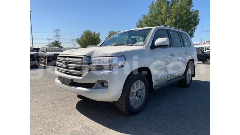 Big with watermark toyota land cruiser somalia import dubai 3127