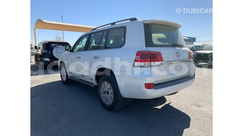 Big with watermark toyota land cruiser somalia import dubai 3127