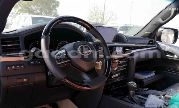 اشتري Imported Lexus LX أبيض سيارة في Import - Dubai في الصومال اشتري Imported Lexus LX أبيض سيارة في Import - Dubai في الصومال
