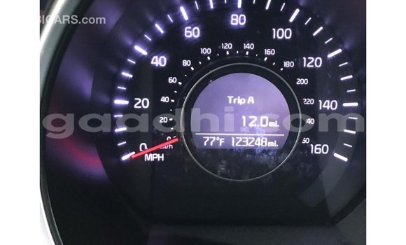 اشتري Imported Kia Optima أبيض سيارة في Import - Dubai في الصومال اشتري Imported Kia Optima أبيض سيارة في Import - Dubai في الصومال