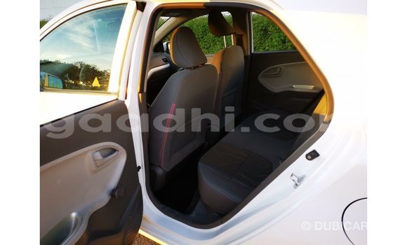 Nunua Imported Kia Picanto Nyeupe Gari ndani ya Import - Dubai nchini Somalia Nunua Imported Kia Picanto Nyeupe Gari ndani ya Import - Dubai nchini Somalia