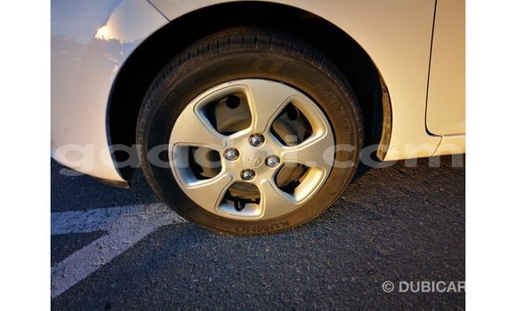 Nunua Imported Kia Picanto Nyeupe Gari ndani ya Import - Dubai nchini Somalia Nunua Imported Kia Picanto Nyeupe Gari ndani ya Import - Dubai nchini Somalia
