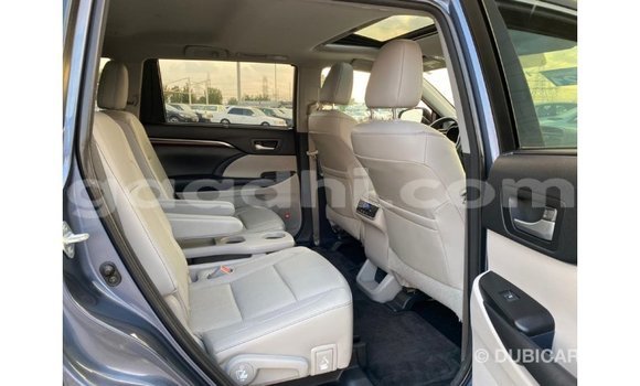 Buy Import Toyota Highlander Blue Car in Import - Dubai in Somalia Buy Import Toyota Highlander Blue Car in Import - Dubai in Somalia