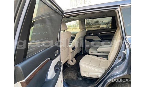 Buy Import Toyota Highlander Blue Car in Import - Dubai in Somalia Buy Import Toyota Highlander Blue Car in Import - Dubai in Somalia