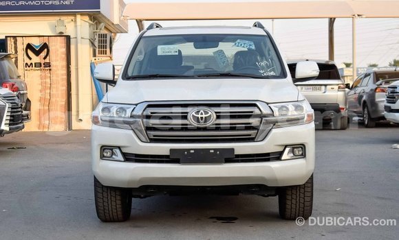 Buy Import Toyota Land Cruiser White Car in Import - Dubai in Somalia Buy Import Toyota Land Cruiser White Car in Import - Dubai in Somalia